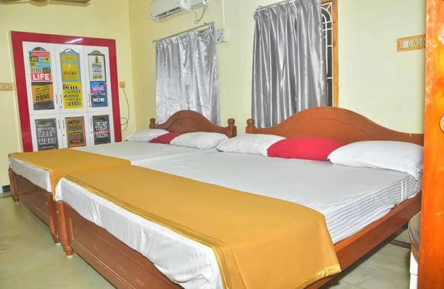 JR RESIDENCY
