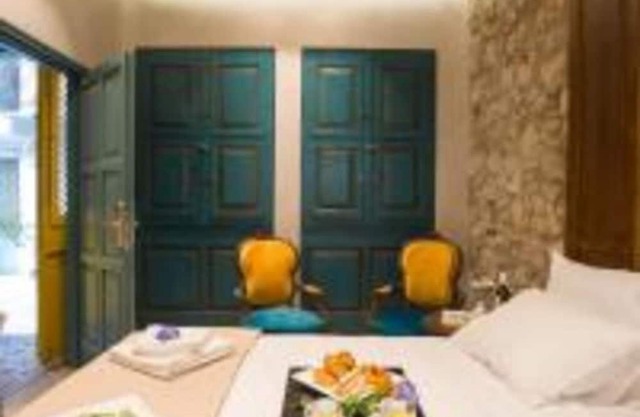 Libretto Suites