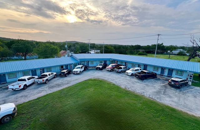 Arrowhead Motel