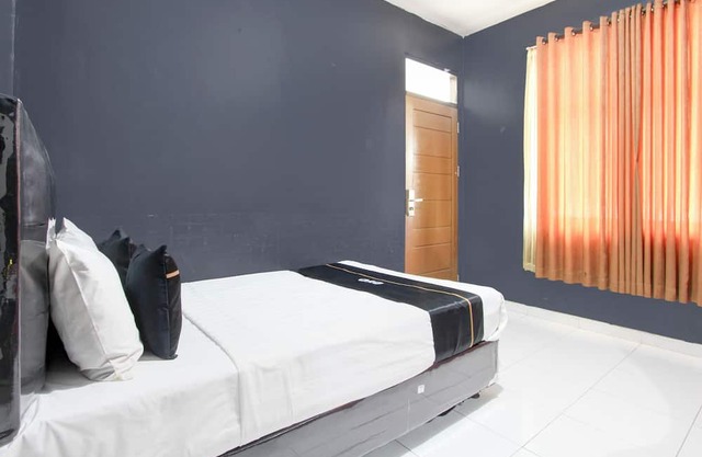 OYO 94756 23 Residence