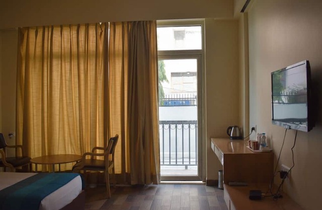 Hotel Metteyye Residency
