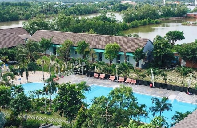 Ozon Hotel