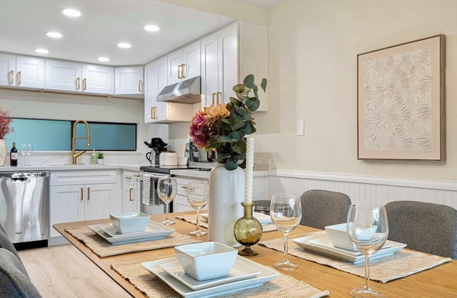 @marbella Lane-cozy Luxury Townhome Near Microsoft