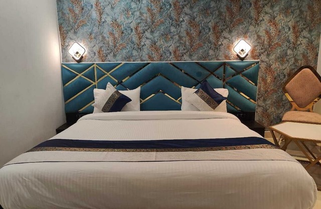 Hotel The Pinaki stay