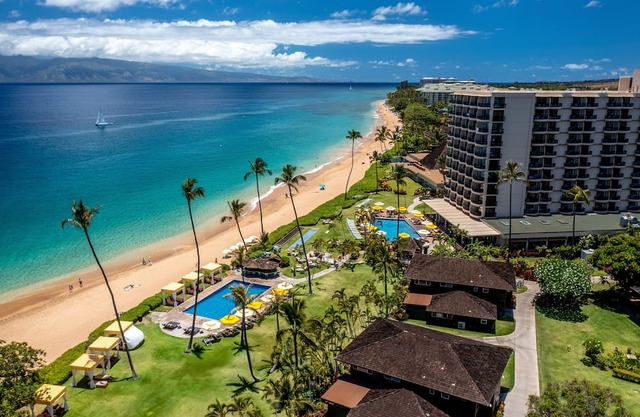 Royal Lahaina Bungalows & Spa