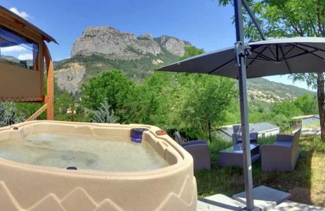 Camping 4 étoiles - Piscine - ccaa0fb