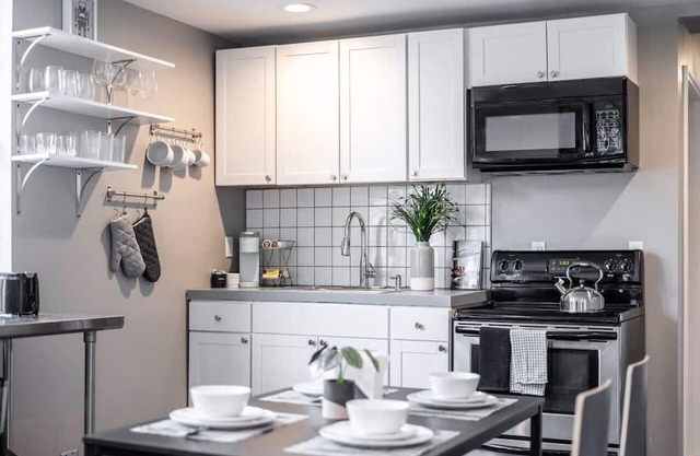 Perfect for Family Near IU Convention Downtown