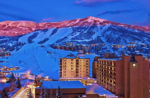 Sheraton Steamboat Resort, SKI IN/SKI OUT, 4BD sleeps 12