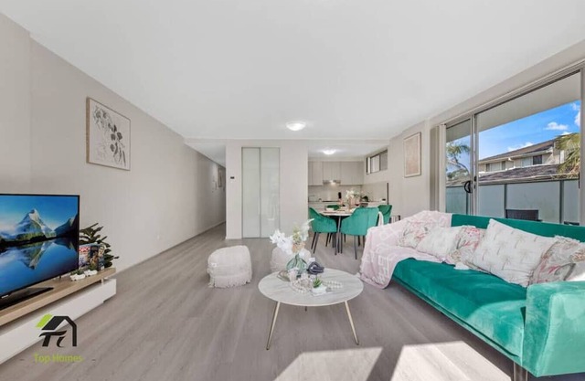 Entire apartment in Hornsby