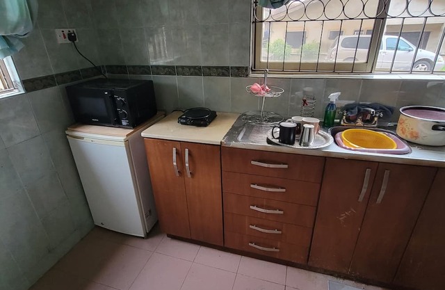 Family-friendly 2-bedroom Apartment on Popular Church Grounds