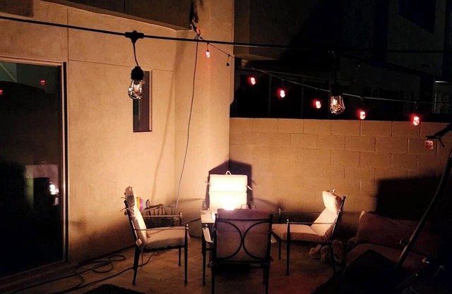 Conveniently Located in North Phoenix, with great views from the roof top deck.