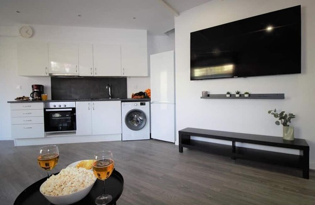 Wonderful loft close to the beach