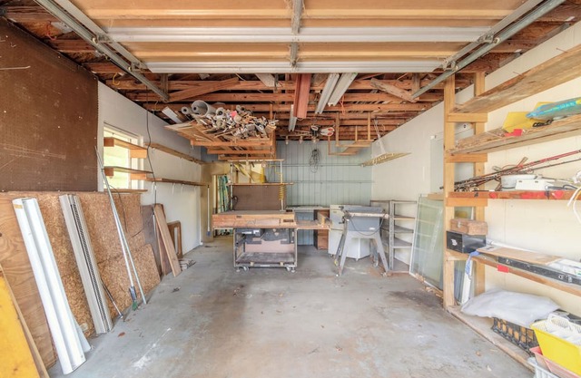 Cozy Home in Port Orange - less than 10 minutes to beach or race track