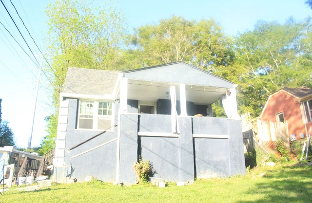 Hillside Hideaway 2