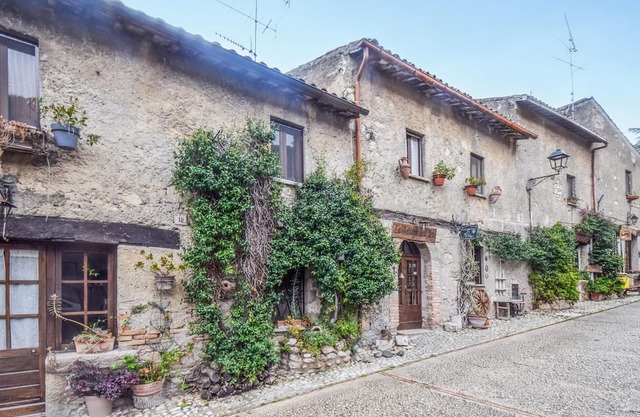 Look forward to a peaceful vacation far away from everyday life in this vacation apartment.