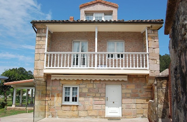 Casa de vacaciones 'La Casuca Del Músico' con vistas a la montaña, piscina privada y Wi-Fi