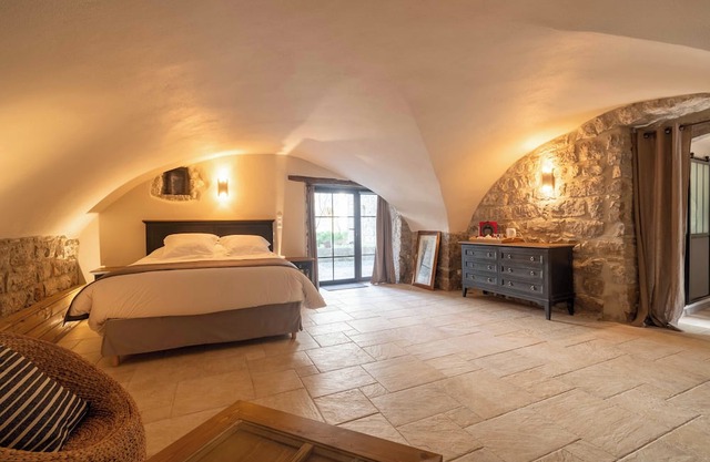 Chambre D'hôtes La Voûte - Berrias et Casteljau - L'antre de Pierres