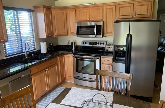 Destination: Relax and Enjoy! Minutes away from Casinos, Outlets, Lake Stevens..