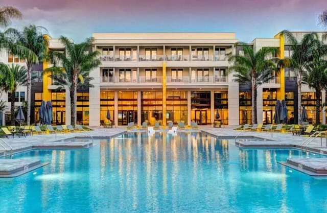 Resort-Inspired Oasis w/1 BR & Five-Star Amenities