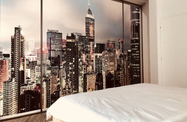 Brand new centrally-located place, with free parking.