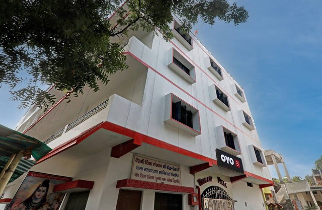 Super OYO Flagship Vairagi Villa Shi