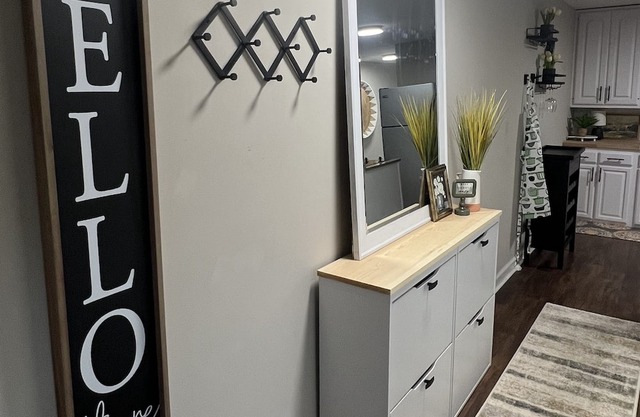 Studio oasis ready for you! …No Cleaning Fee….Near I-81, VT & Radford