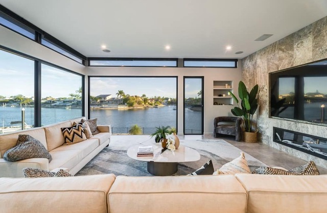 Residence with prestigious view