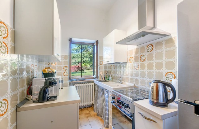 Holiday Home 'La Casetta Di Gianni' with Private Terrace, Wi-Fi and Air Conditioning