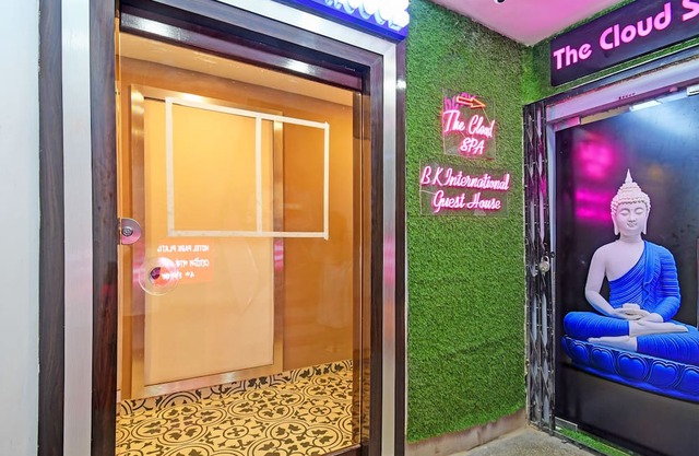 OYO B.K International Guest House