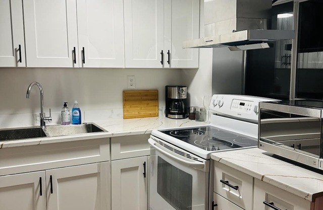 1 BHK Guest Suite in Cultus Lake