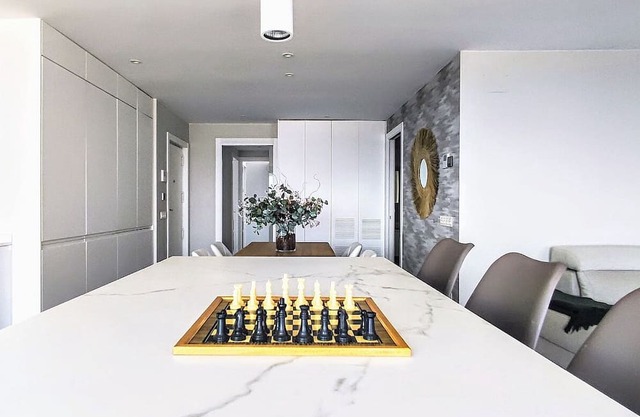 3BR Luxury high floor & Terrace near L'illa - Max