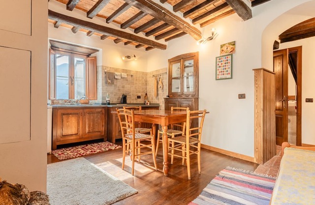 Holiday Home 'Dimora La Rocca' with Views of "Monte Forato" in the Alpi Apuane