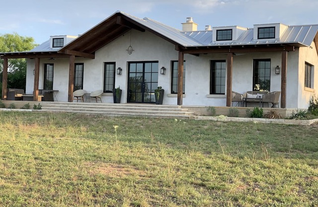 Texas Hill Country ranch luxury retreat 300 acres perfect spot to watch ECLIPSE