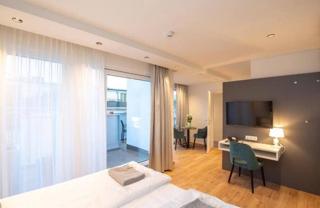 Superior Double Room by Arbio