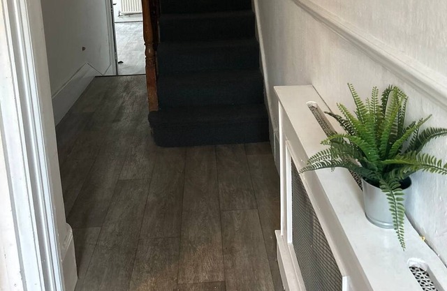 Balham Double Deluxe Room 3