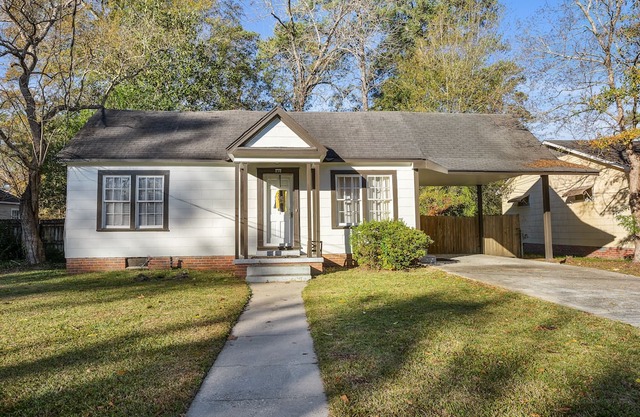 Renovated Cozy Comfort Zoo & USM
