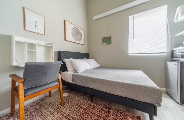 Near Downtown, Fun Guest Suite