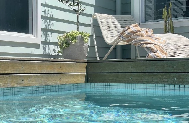 Seas Of Green 5 Bedroom Beach House w/ Pool Entire home in Kingscliff Australia