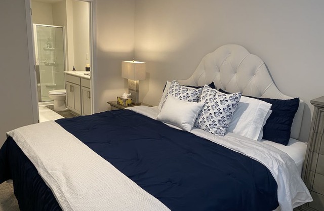 Newly built beautiful cozy townhouse. Spacious enough to easily accommodate 4.