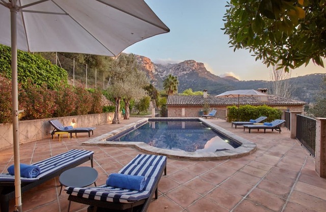Beautiful 5 Star Villa with Private Pool, Mallorca Villa 1464