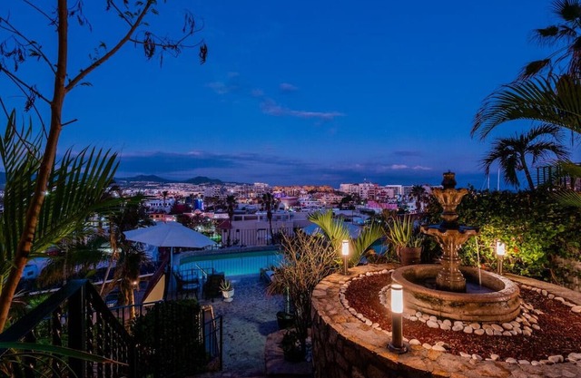 1 Bedroom Studio Downtown Cabo- Marina Views, Pool
