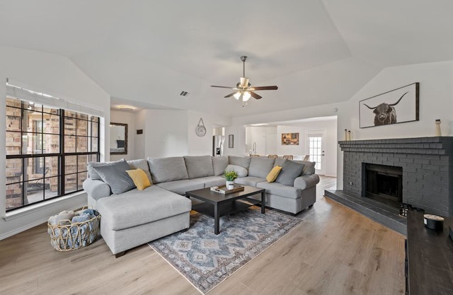 Spectacular Cozy Dallas Home