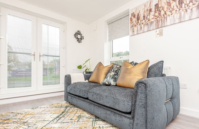 Pass the Keys | Modern Haven with Juliet Balcony