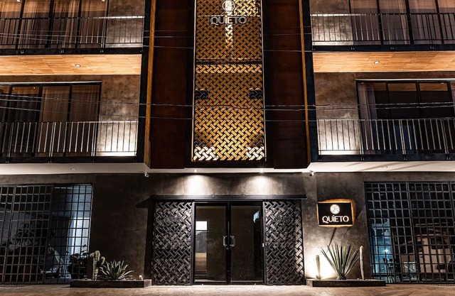 Quieto Hotel Suites