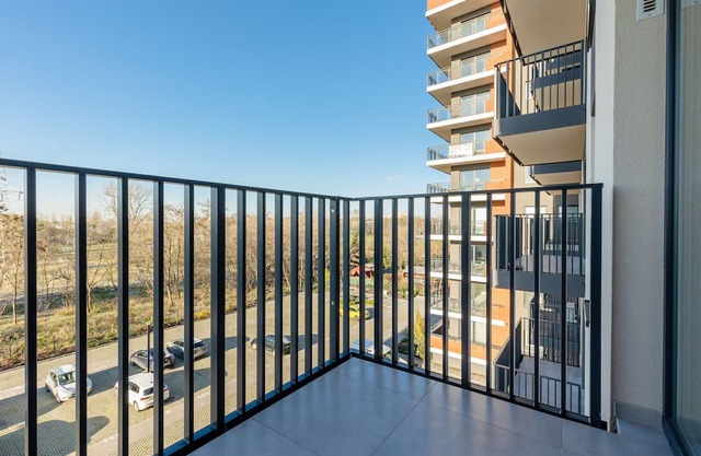 Lux Apartment by Renters Prestige