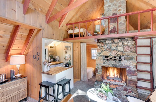 Sugarloaf Storybook Cabin w/ Fire Pit & Grill