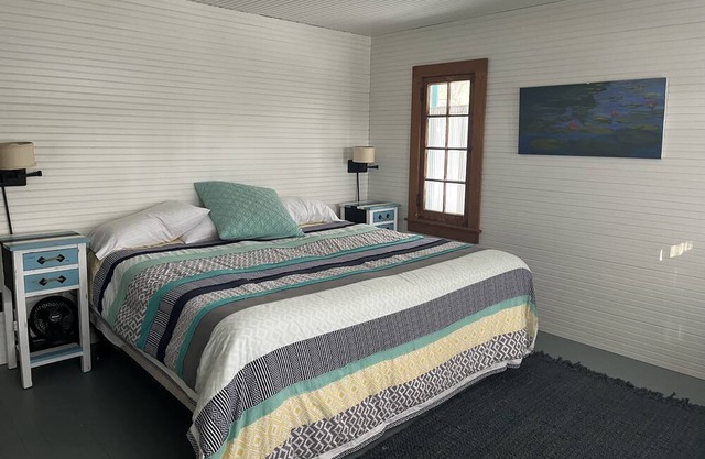 Cozy cottage in beautiful Harbor Springs