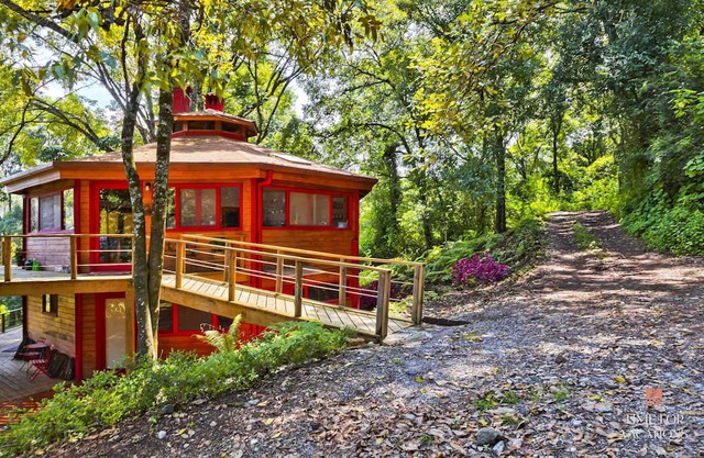 Private Lake Cabin on 20-acre Ranch with Amazing Views, Patio w/BBQ & Tables