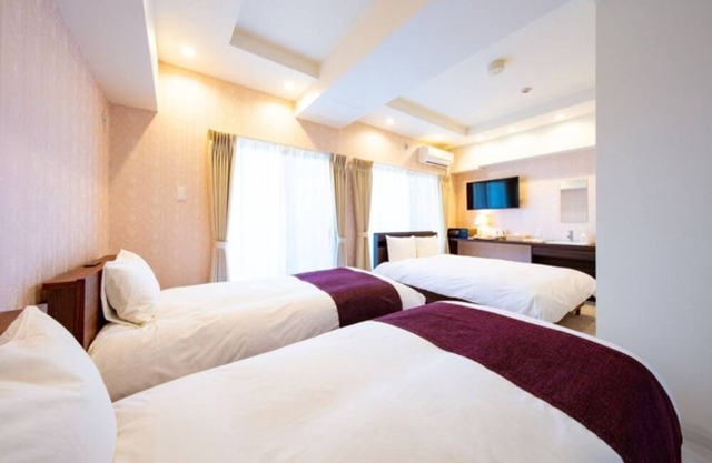 Rococostyle FR economy triple room room withou / Sapporo Hokkaidō