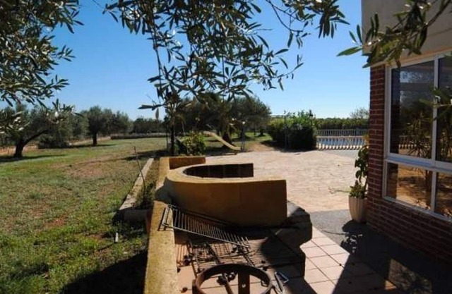 Villa L'Ametlla de Mar, 4 bedrooms, 8 persons